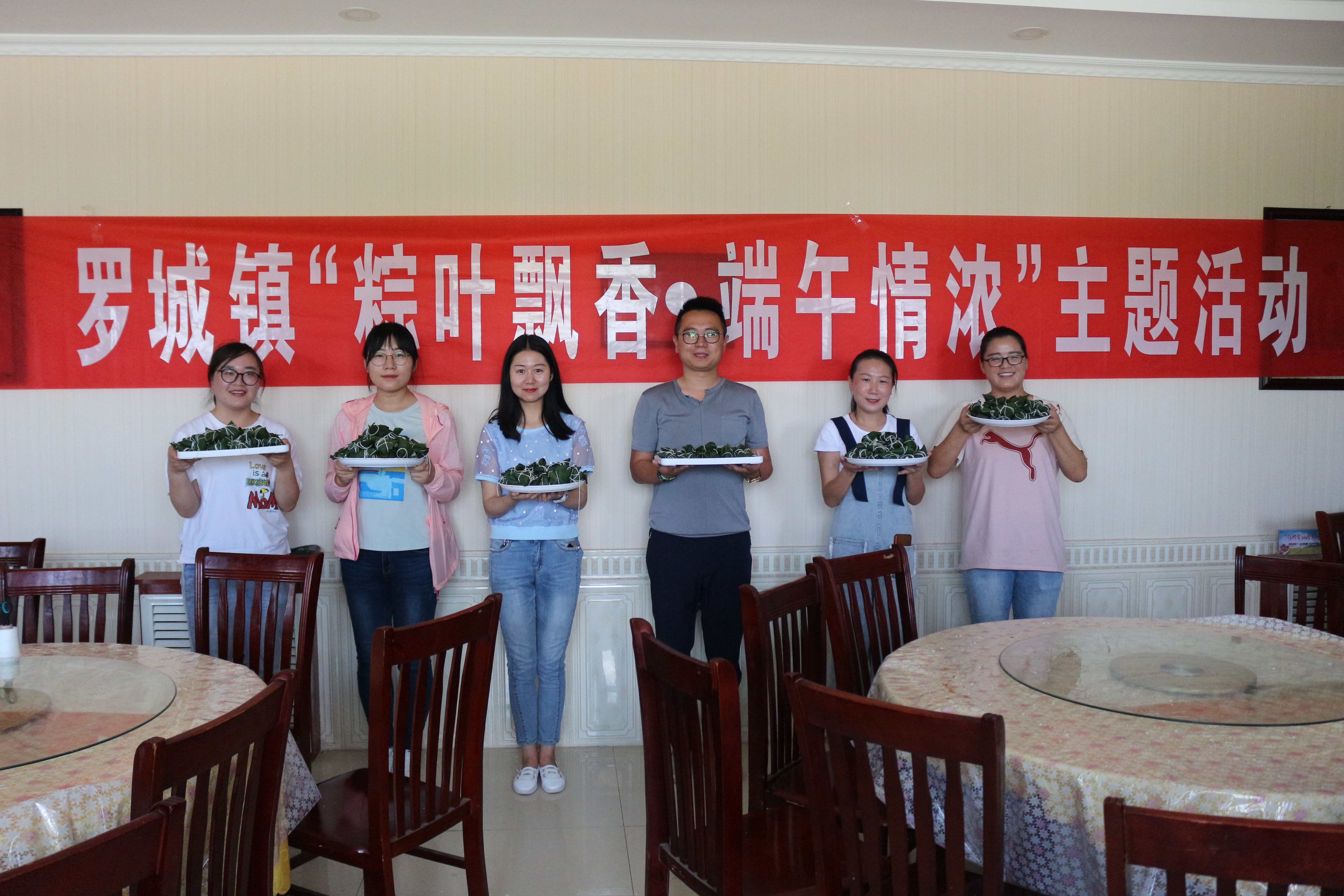 1560138778442175.jpg 1560138778442175.jpg