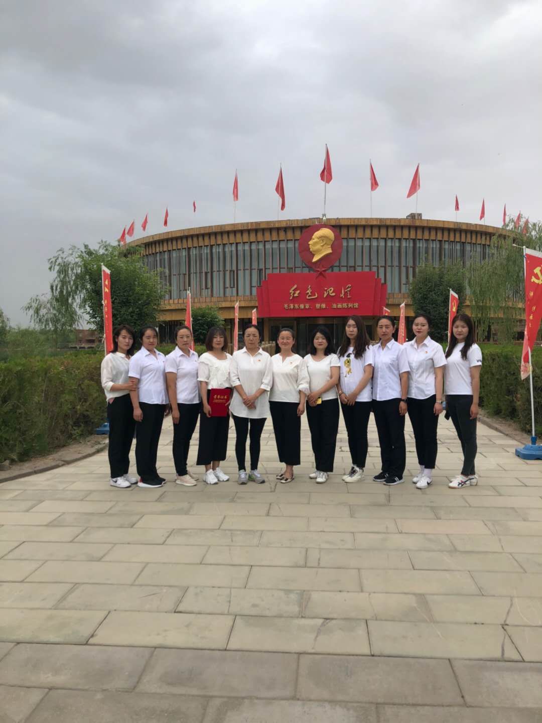 1593787974358174.jpg 1593787974358174.jpg