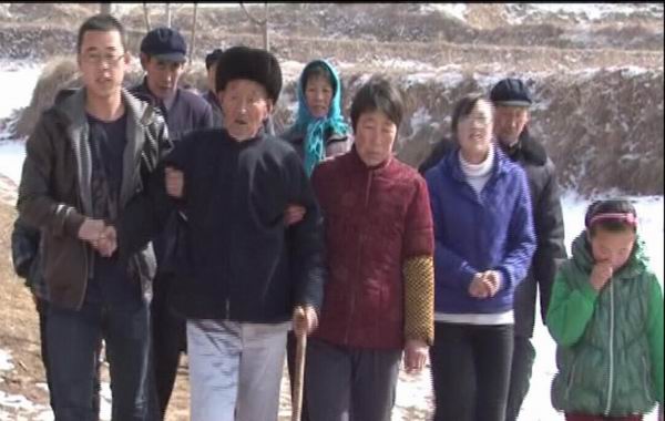 康义义家庭.jpg 康义义家庭.jpg