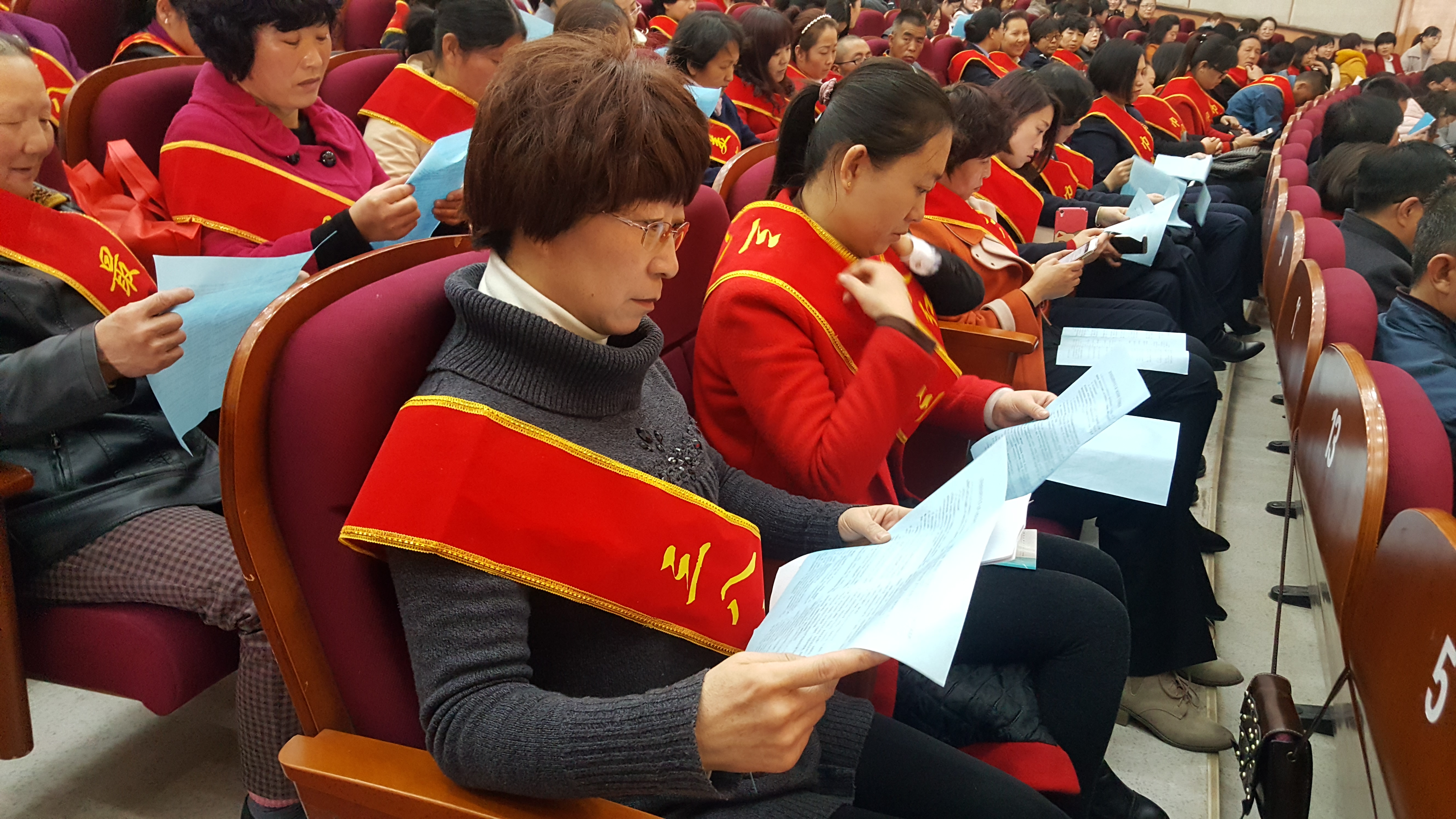 表彰禁毒3.jpg 表彰禁毒3.jpg