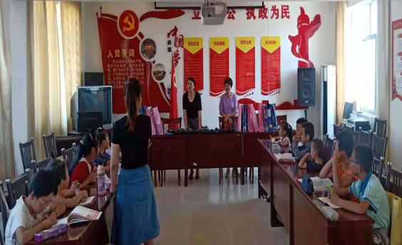 暑期小课堂.png
