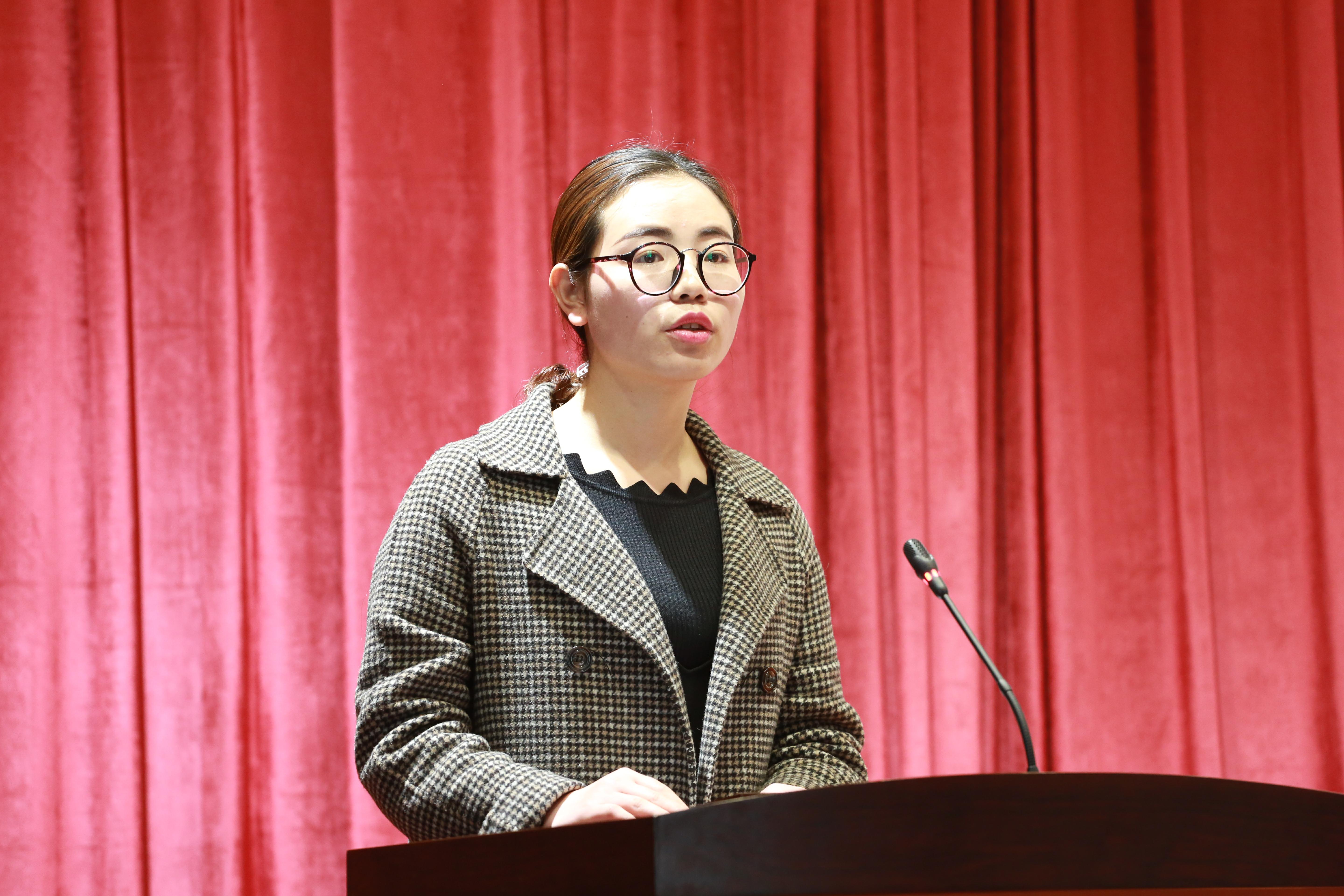 平凉市庄浪县通化镇韩丽丽发言.jpg