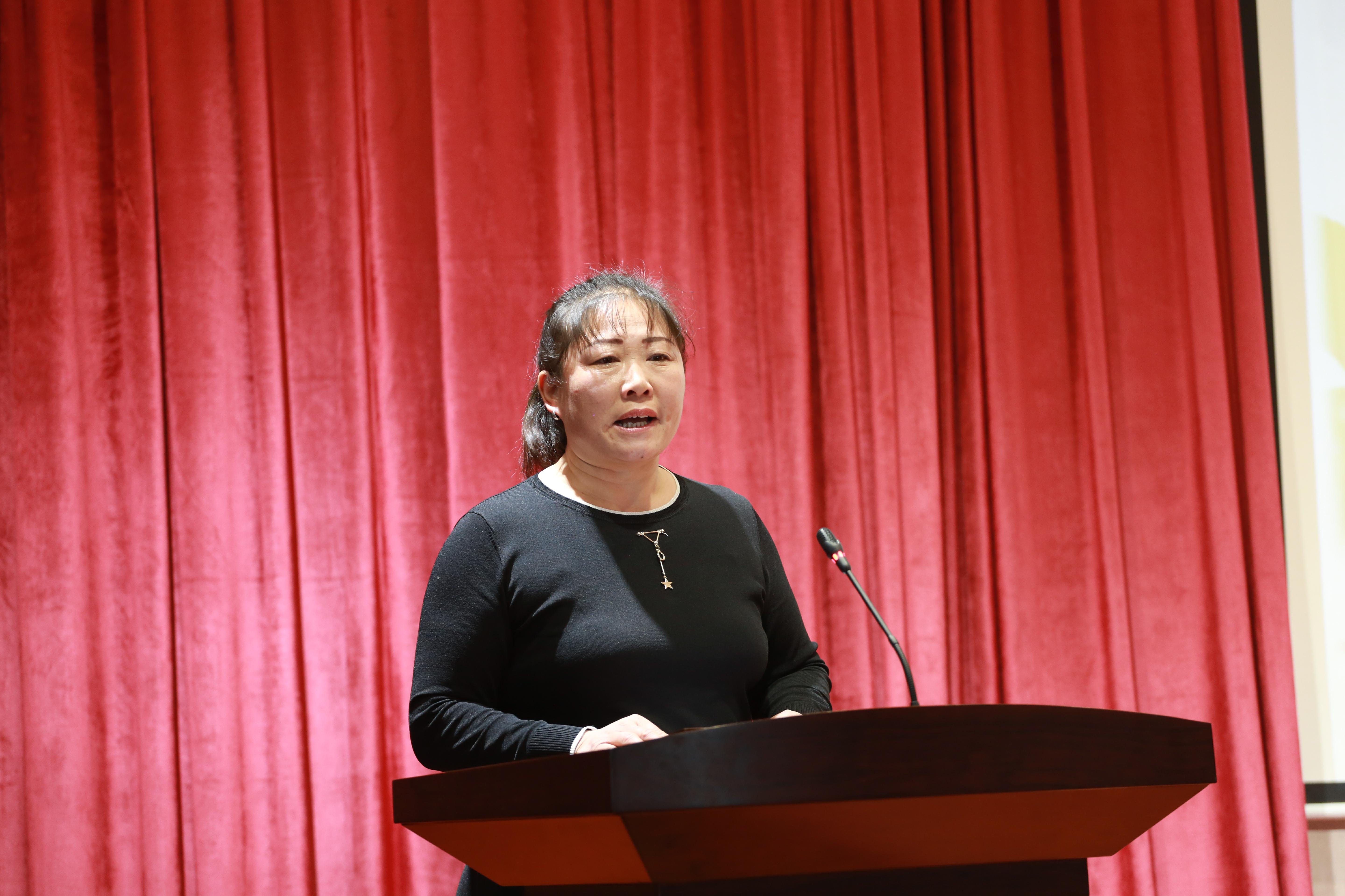武威市民勤县夹河乡刘世梅发言.jpg