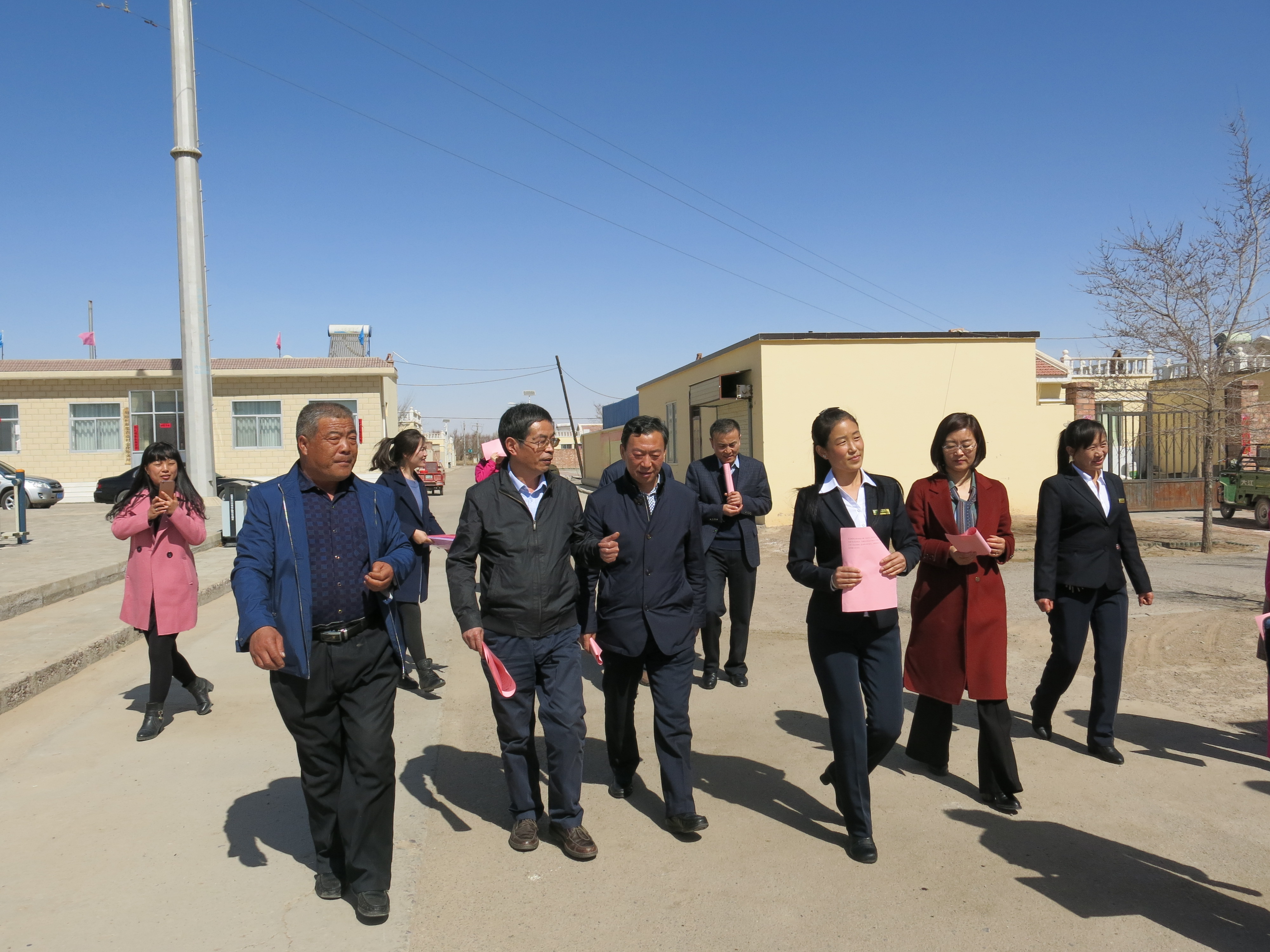 民勤县西渠镇号顺村调研2.JPG