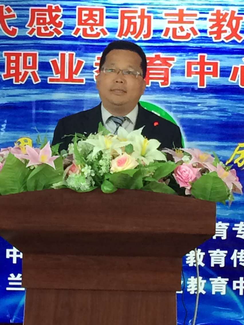 法律知识进校园1.jpg